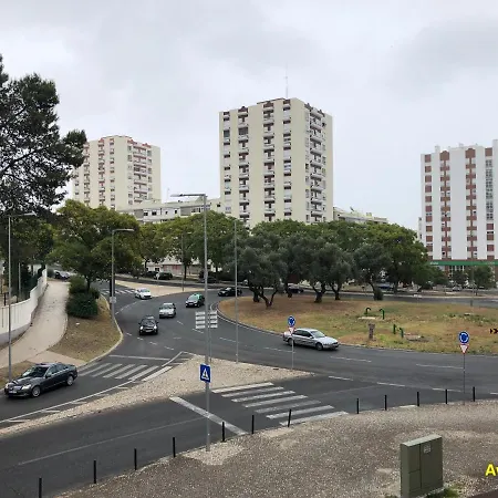 Near The Airport Apartment